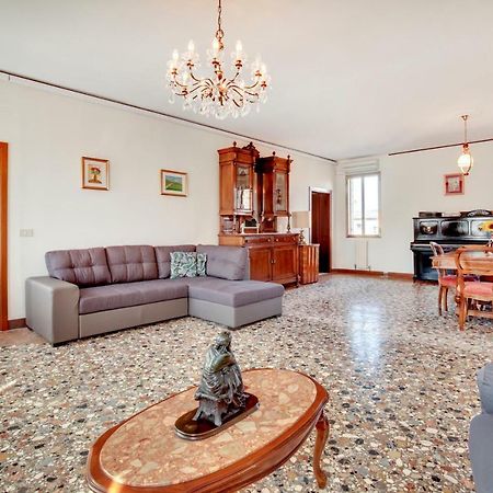 Tre Archi Apartment เวนิส ภายนอก รูปภาพ