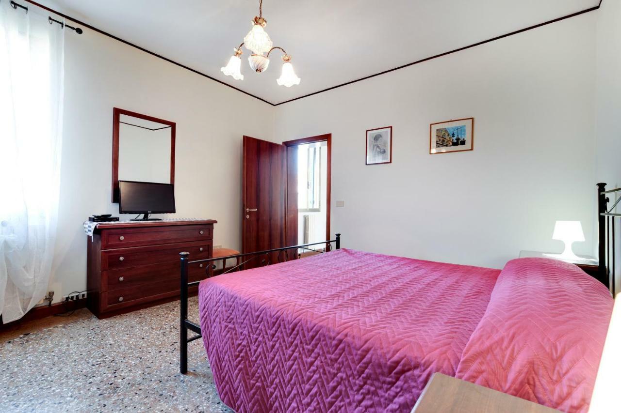 Tre Archi Apartment เวนิส ภายนอก รูปภาพ