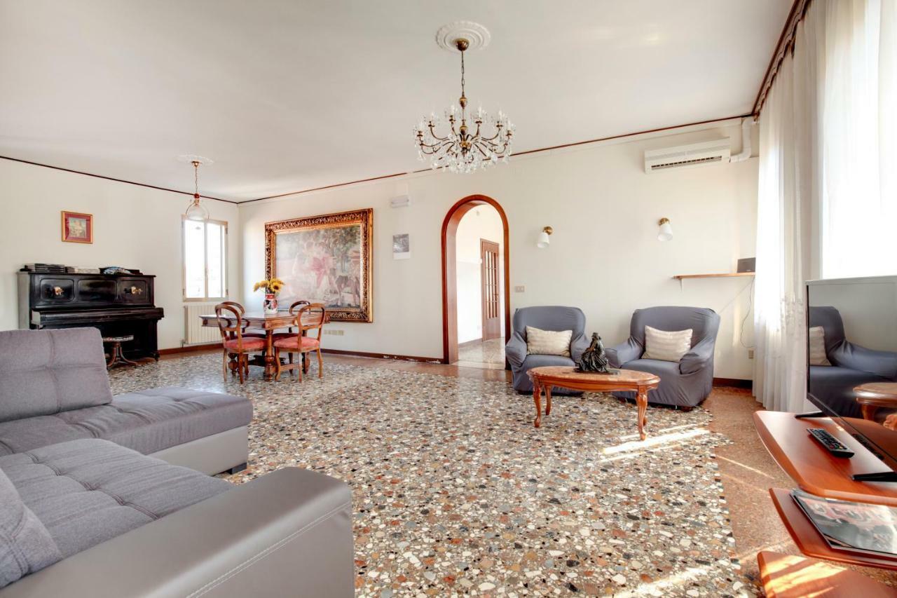 Tre Archi Apartment เวนิส ภายนอก รูปภาพ
