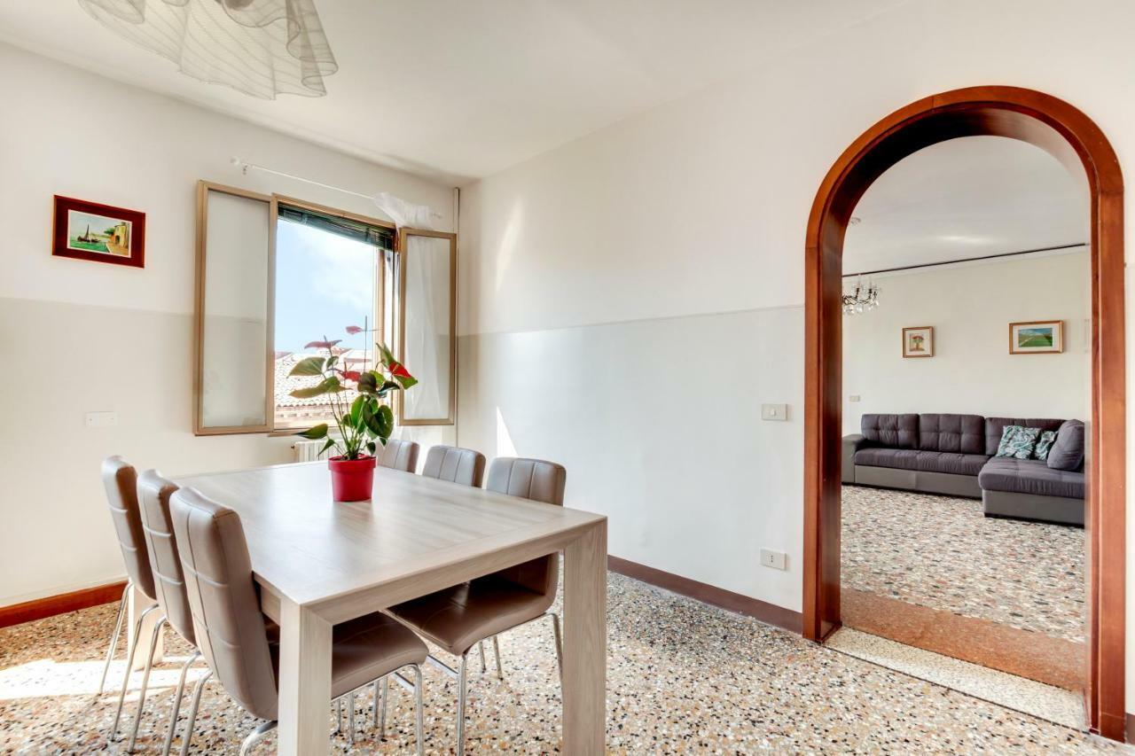 Tre Archi Apartment เวนิส ภายนอก รูปภาพ