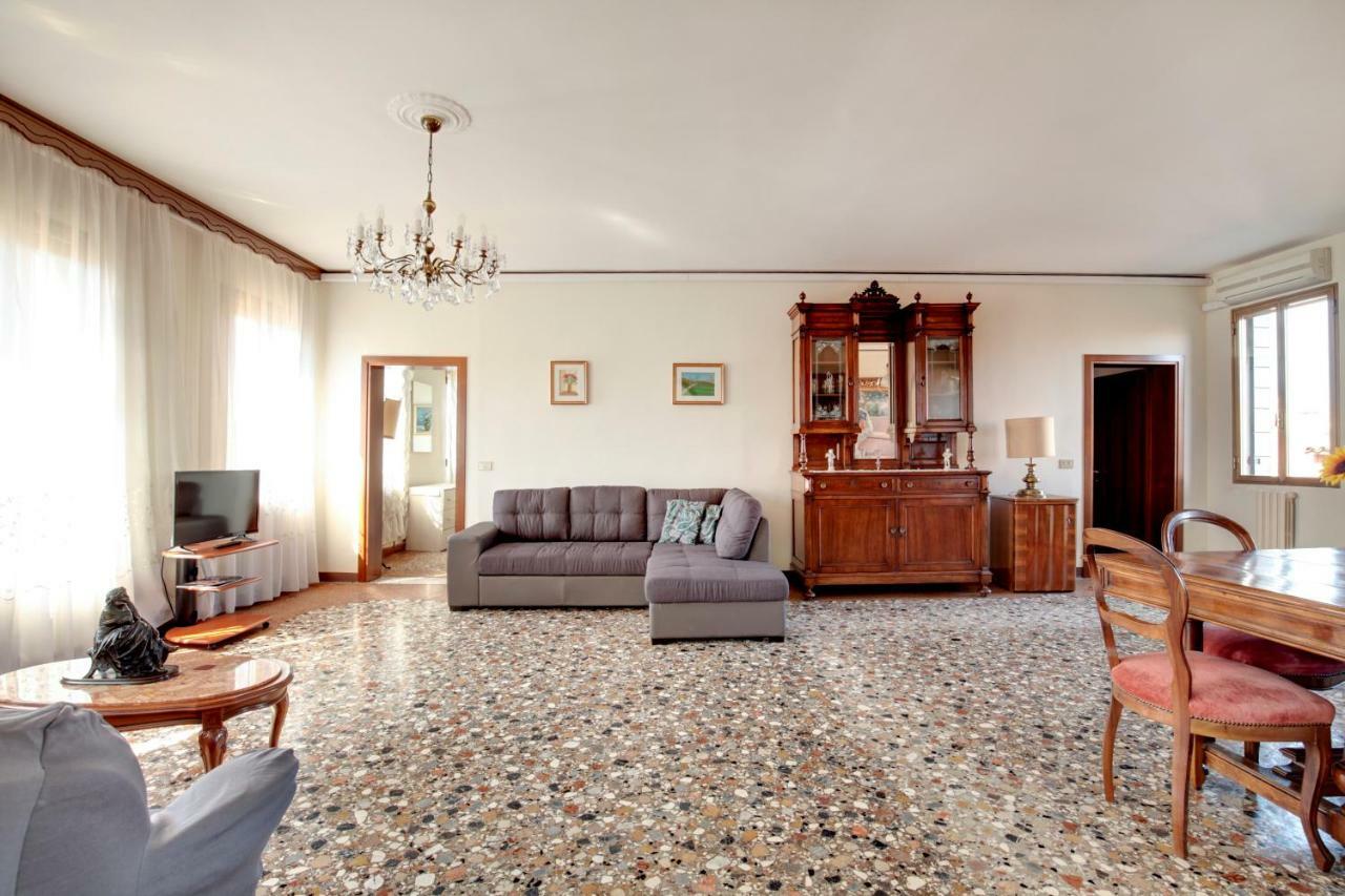 Tre Archi Apartment เวนิส ภายนอก รูปภาพ