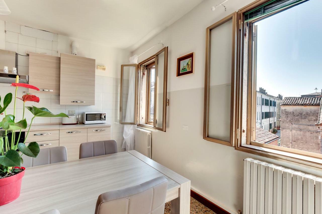 Tre Archi Apartment เวนิส ภายนอก รูปภาพ