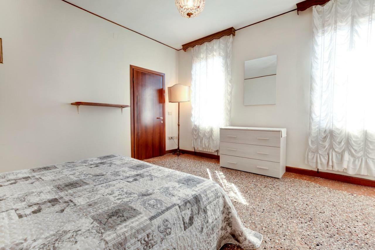 Tre Archi Apartment เวนิส ภายนอก รูปภาพ